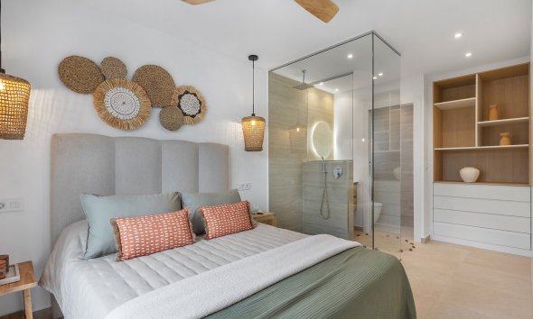 Nybyggeri - low-bungalow -
Los Alcázares