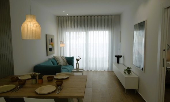Nybyggeri - low-bungalow -
Pilar de la Horadada