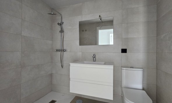 Obra nueva - Ático -
Calpe