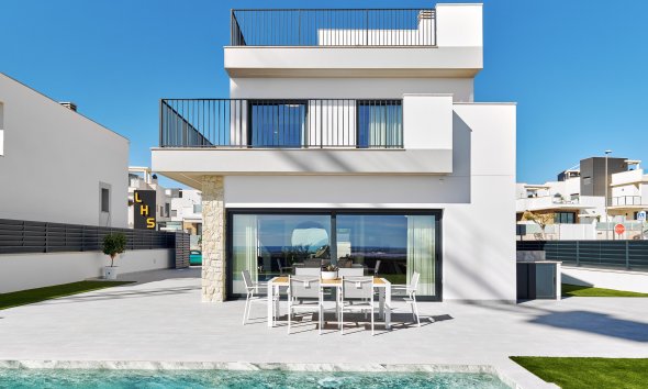 Nybyggeri - Villa -
San Miguel de Salinas