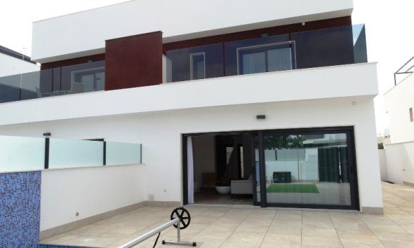 Nybyggeri - semi-detached -
Pilar de la Horadada