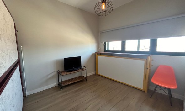 Resale - apartment -
Santa Pola - Gran Alacant