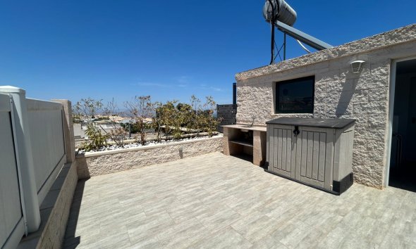 Resale - apartment -
Santa Pola - Gran Alacant