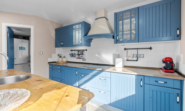 Resale - Villa -
Santa Pola - El Poble Llevanti