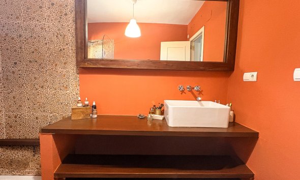 Resale - Villa -
Santa Pola - El Poble Llevanti