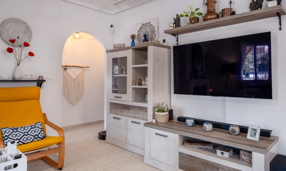 Resale - Villa -
Santa Pola - Gran Alacant