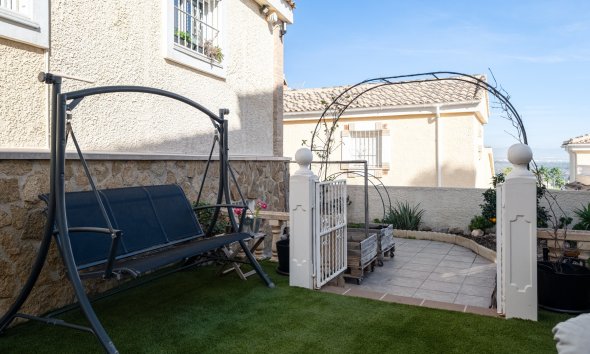 Resale - Villa -
Santa Pola - Gran Alacant