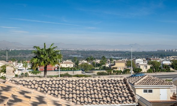 Resale - Villa -
Santa Pola - Gran Alacant