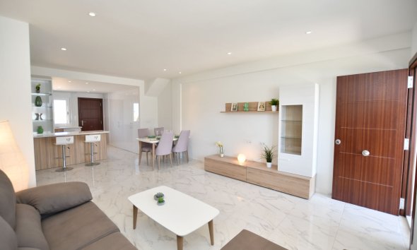 Nybyggeri - low-bungalow -
San Miguel de Salinas