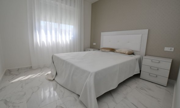 Nybyggeri - high-bungalow -
San Miguel de Salinas