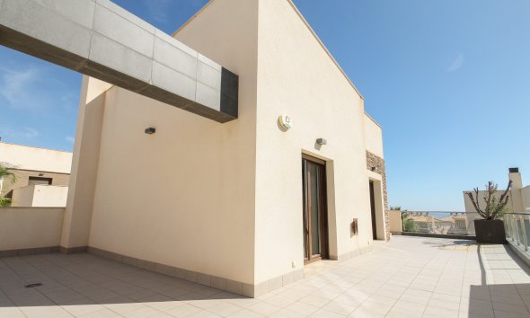 Gensalg - Villa -
Torrevieja - Aguas Nuevas