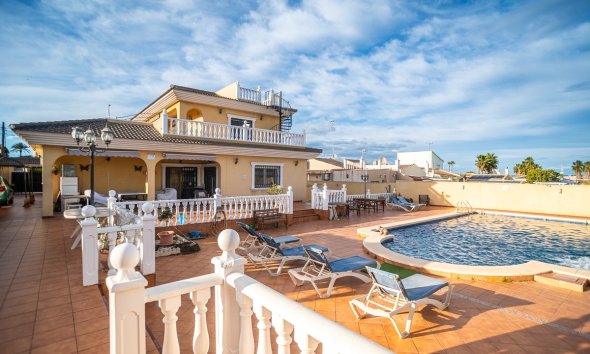 Gensalg - Villa -
Torrevieja - LOS BALCONES - LOS ALTOS
