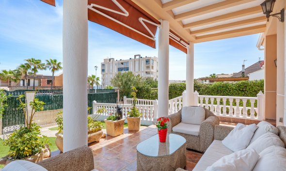 Gensalg - Villa -
Torrevieja - La Mata
