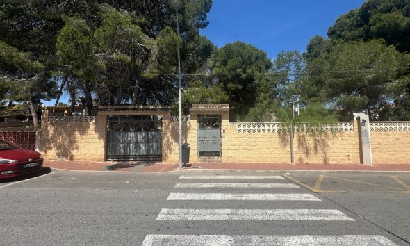 Gensalg - Villa -
Torrevieja - Los Balcones