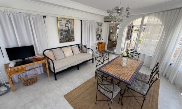 Gensalg - Villa -
Torrevieja - Costa Blanca