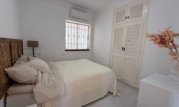 Gensalg - Villa -
Torrevieja - Costa Blanca