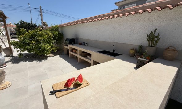 Gensalg - Villa -
Torrevieja - Costa Blanca