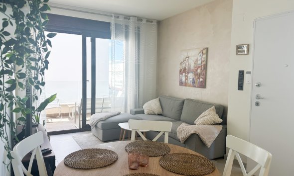 Gensalg - Rækkehus -
Torrevieja - Los Balcones