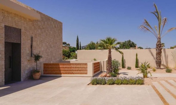 Nybyggeri - Villa -
La Marina