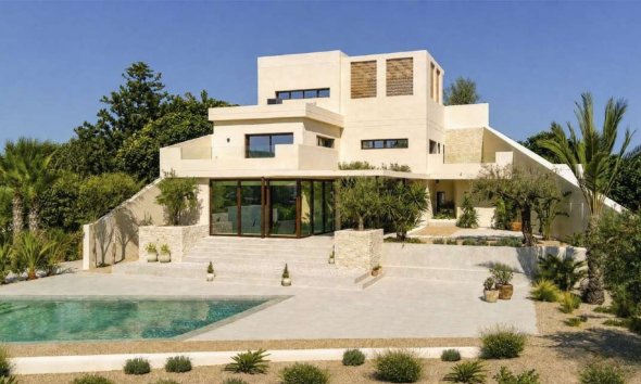 Nybyggeri - Villa -
La Marina