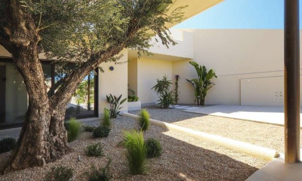 Nybyggeri - Villa -
La Marina