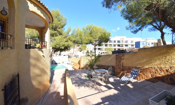 Gensalg - Villa -
Orihuela Costa - Villamartín
