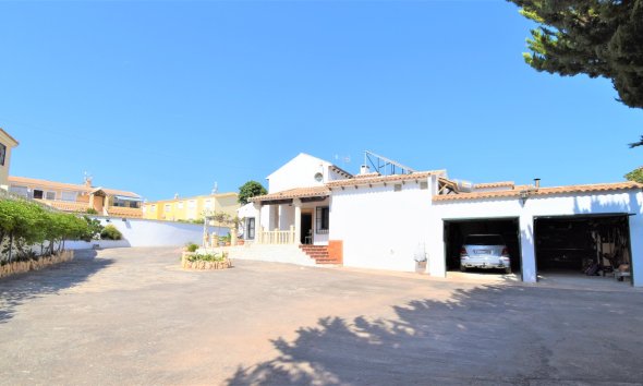 Gensalg - Villa -
Orihuela Costa - Villamartín