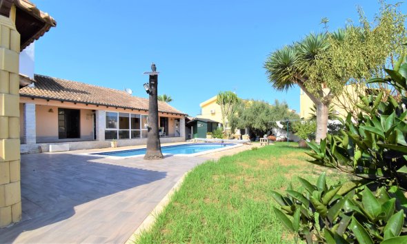 Gensalg - Villa -
Orihuela Costa - Villamartín