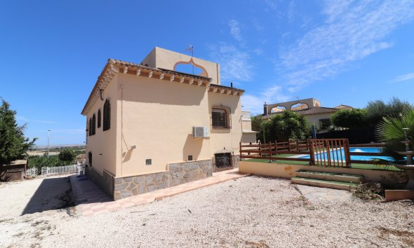 Gensalg - Villa -
Algorfa - Lomas de La Juliana