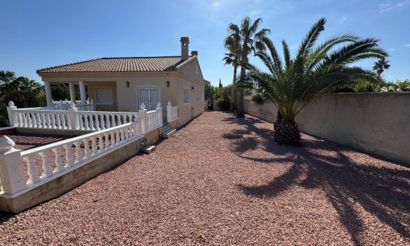 Gensalg - Villa -
Algorfa - Lomas de La Juliana