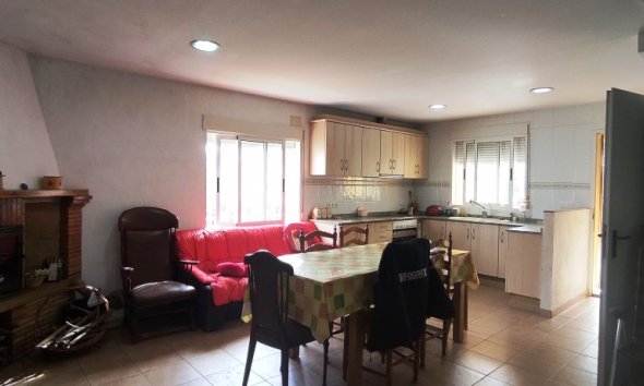 Resale - Country House -
Villalonga