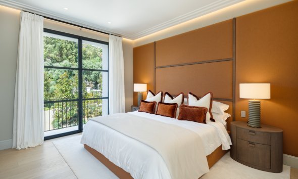 Gensalg - Villa -
Marbella - Sierra Blanca