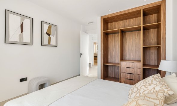 Gensalg - Rækkehus -
Benahavis - La Quinta
