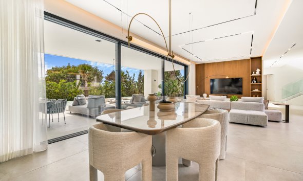 Reventa - Villa -
Marbella - Nagueles