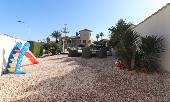 Gensalg - Villa -
Algorfa - Lomas de La Juliana