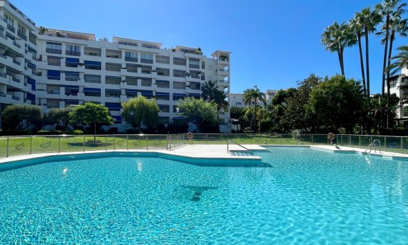Reventa - apartment -
Marbella - Puerto Banús