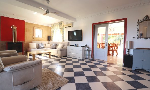 Gensalg - Villa -
Algorfa - Lomas de La Juliana