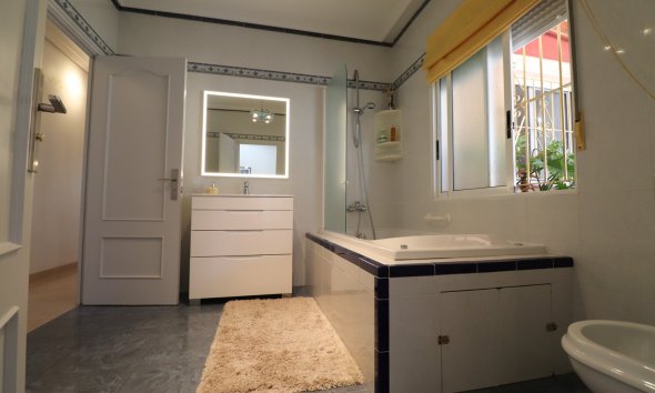Gensalg - Villa -
Algorfa - Lomas de La Juliana