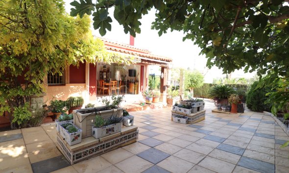 Gensalg - Villa -
Algorfa - Lomas de La Juliana