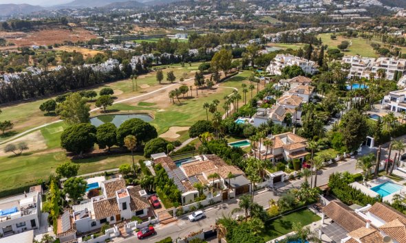 Gensalg - Villa -
Marbella - Nueva Andalucía