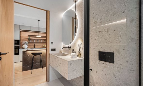 Reventa - apartment -
Marbella - Nueva Andalucía