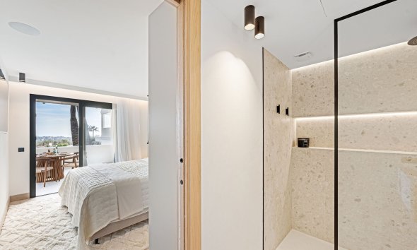 Reventa - apartment -
Marbella - Nueva Andalucía