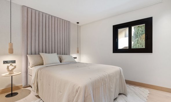 Reventa - apartment -
Marbella - Nueva Andalucía