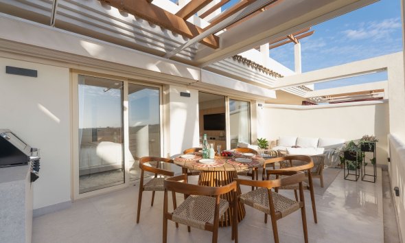 Reventa - apartment -
Marbella - Nueva Andalucía