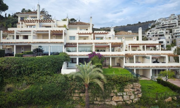 Reventa - apartment -
Marbella - Nueva Andalucía