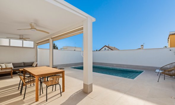 Gensalg - Villa -
Torrevieja - El Chaparral