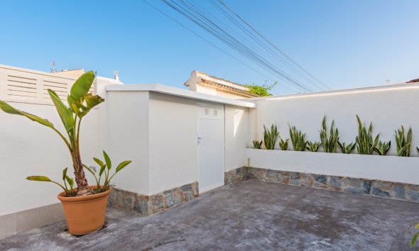 Gensalg - Villa -
Torrevieja - El Chaparral