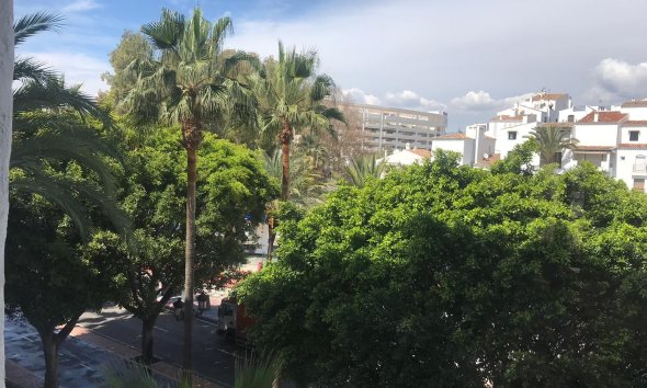 Reventa - apartment -
Marbella - Puerto Banús