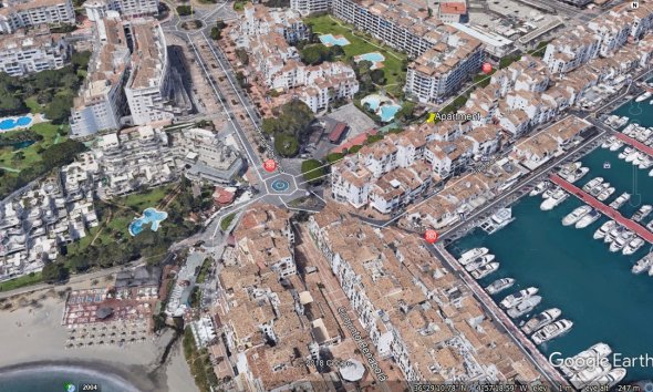 Reventa - apartment -
Marbella - Puerto Banús