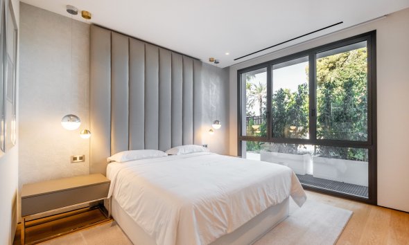 Reventa - apartment -
Marbella - Golden Mile